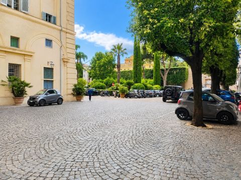 Roma