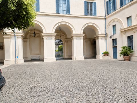 Roma