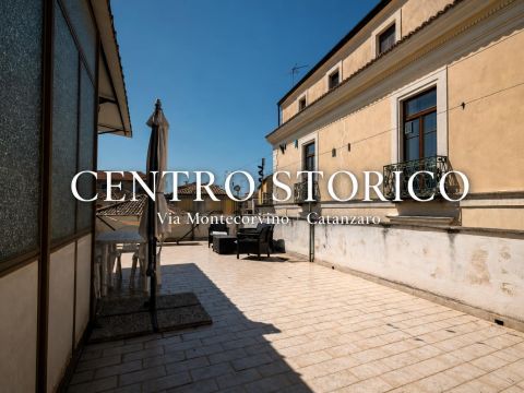 Via Montecorvino, 2 - Catanzaro