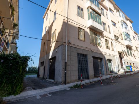 Via Eugenio de Riso, 28 - Catanzaro