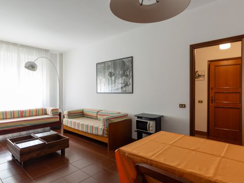 Viale Giosuè Carducci, 42/A - Viareggio