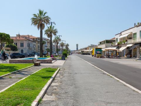 Viale Giosuè Carducci, 42/A - Viareggio