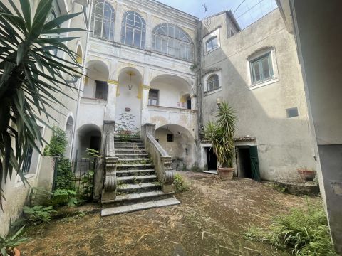 Via le Piazze, 27 - Giffoni Sei Casali