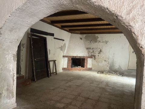 Via le Piazze, 27 - Giffoni Sei Casali