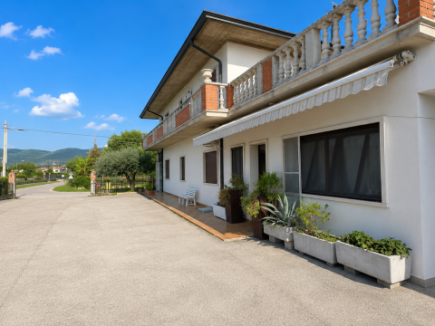 Via Cà Storta, 22 - Castegnero