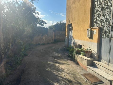 Via San Leonardo Zabatta, 15 - San Giuseppe Vesuviano