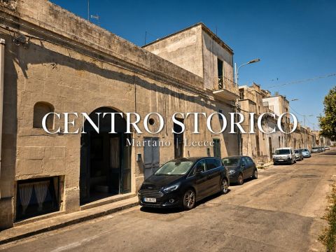 Via Caprarica, 11 - Martano