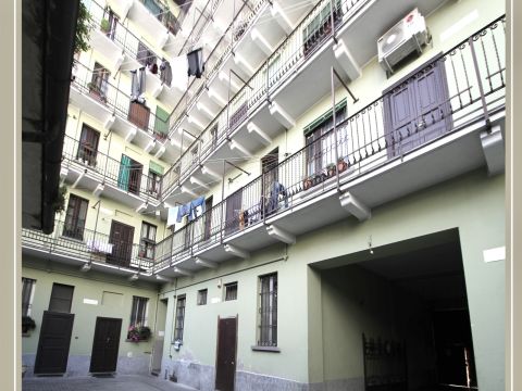 Via Riva di Trento, 1 - Milano