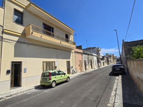 Via Armando Diaz, 42 - Martano