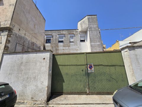 Via Roma, 61 - Casarano