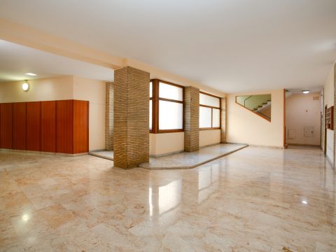 Via Oderisi da Gubbio, 62 - Roma