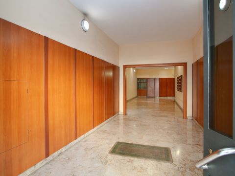 Via Oderisi da Gubbio, 62 - Roma