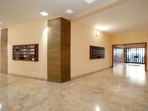 Via Oderisi da Gubbio, 62 - Roma