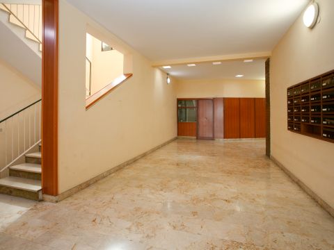 Via Oderisi da Gubbio, 62 - Roma
