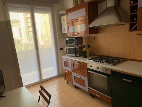 Via Emilio Morosini, 40 - Milano