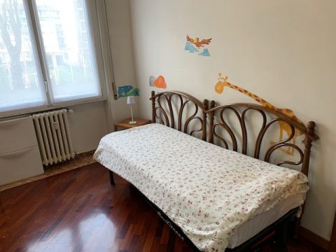 Via Emilio Morosini, 40 - Milano