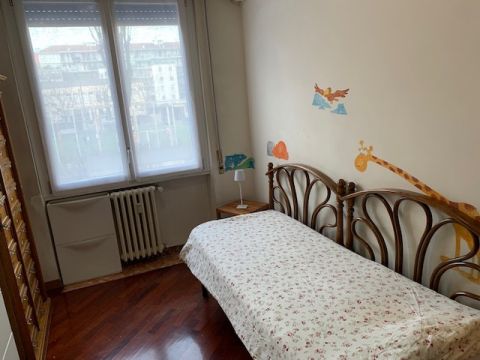 Via Emilio Morosini, 40 - Milano