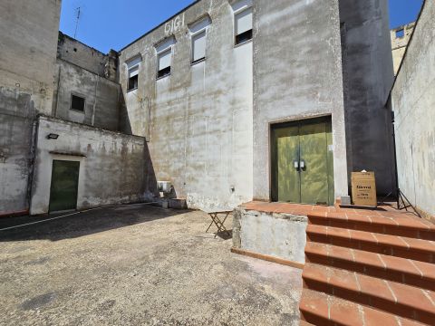 Via Roma, 61 - Casarano