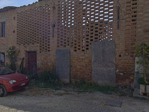 Via Vittorio Niccoli, 72 - Castelfiorentino