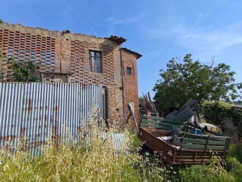 Via Vittorio Niccoli, 72 - Castelfiorentino
