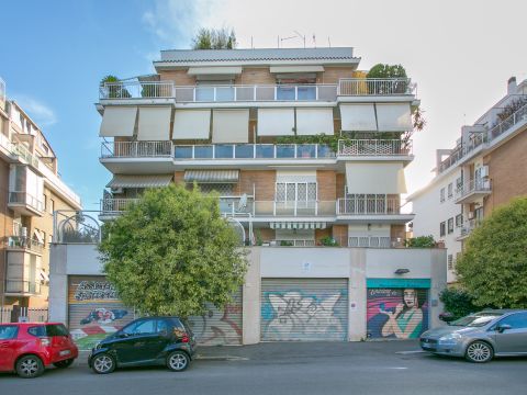 Via Guido Guinizelli, 86 - Roma