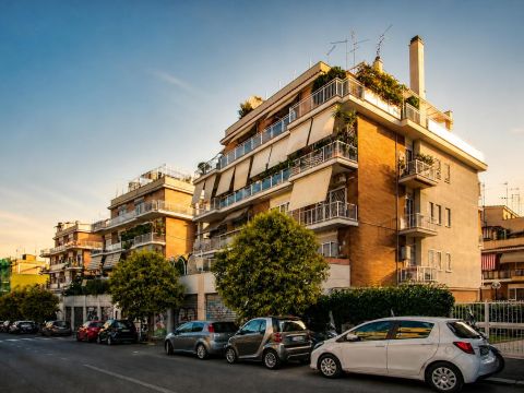 Via Guido Guinizelli, 86 - Roma