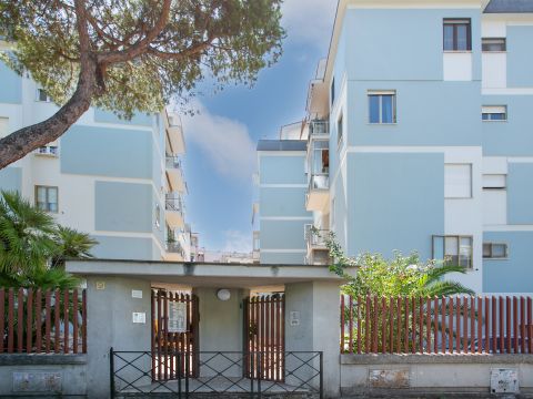 Via Santorre di Santarosa, 9 - Roma