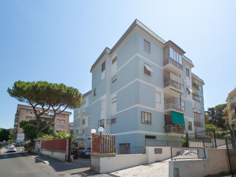 Via Santorre di Santarosa, 9 - Roma