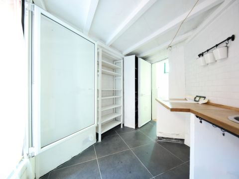 Via Chiaravagna, 108 R - Genova