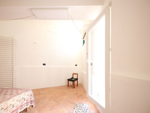 Via Chiaravagna, 108 R - Genova