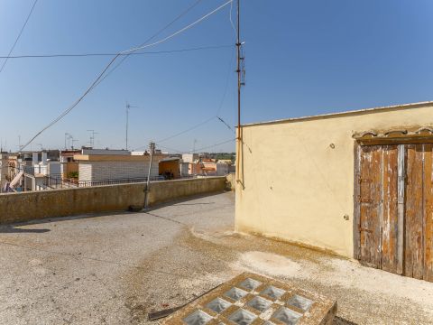 Via Lamarmora, 13 - Bitonto