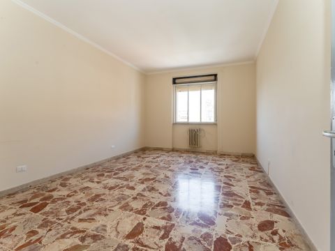 Via Costanza D'Aragona, 17 - Catania