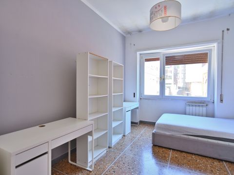 Via Giovanni Alfredo Cesareo, 22 - Roma