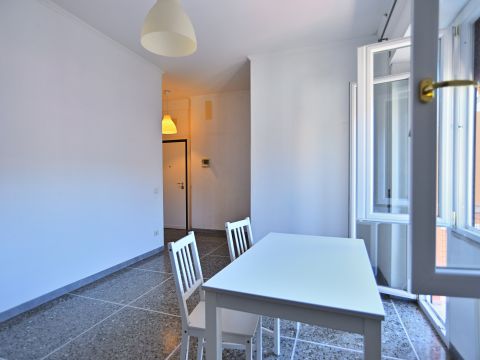 Via Giovanni Alfredo Cesareo, 22 - Roma