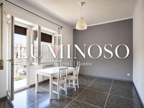 Via Giovanni Alfredo Cesareo, 22 - Roma