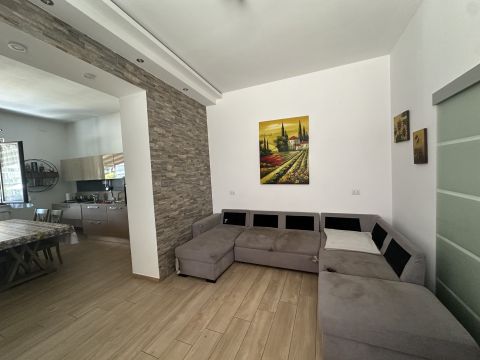 Strada Vicinale Bosco, 36 - Pescara
