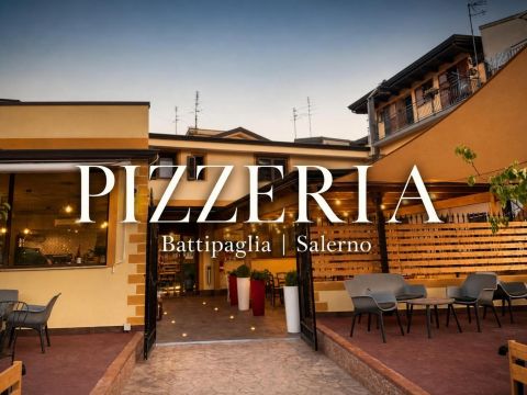Largo Venosa, Battipaglia, SA, Italia - Battipaglia