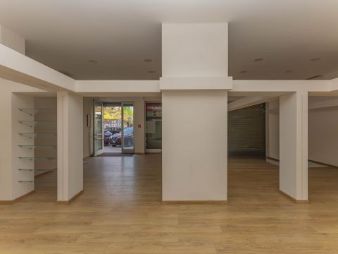 Via Giovanni Amendola, 107 - Bari