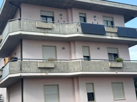 Via Scafa, 1 - Collecorvino