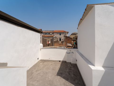 Via Serravalle, 42 - Catania