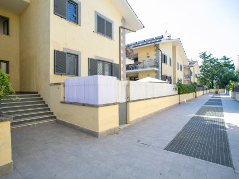Via del Casale Lumbroso, 152 - Roma