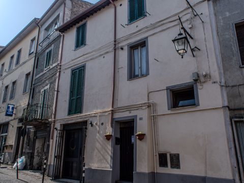 Via XV Maggio, 40 - Acquapendente