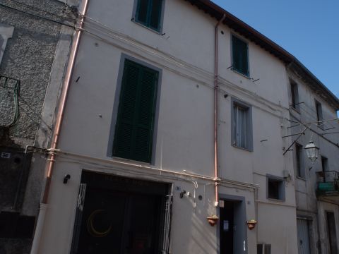Via XV Maggio, 40 - Acquapendente