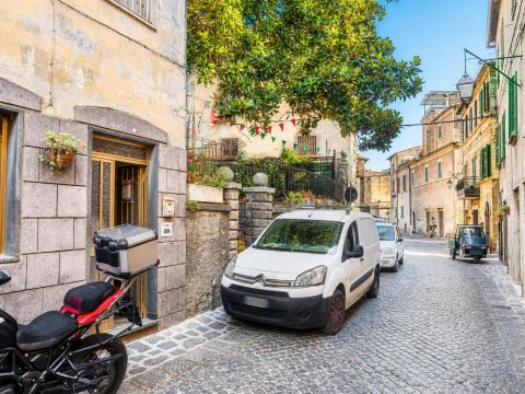 Via XV Maggio, 40 - Acquapendente