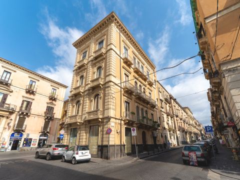Via Caronda, 7 - Catania