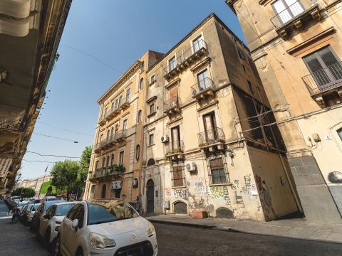 Via Caronda, 7 - Catania