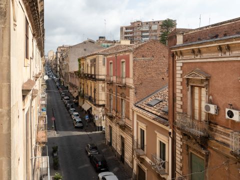 Via Caronda, 7 - Catania