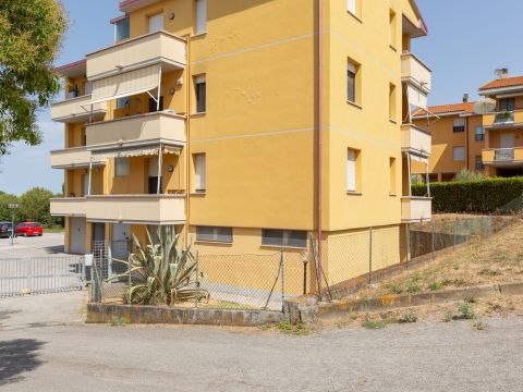 Via Pietro Nenni, 18 - Collesalvetti
