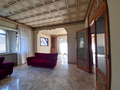 Via Vittorio Veneto, 9 - Acquapendente