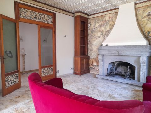 Via Vittorio Veneto, 9 - Acquapendente